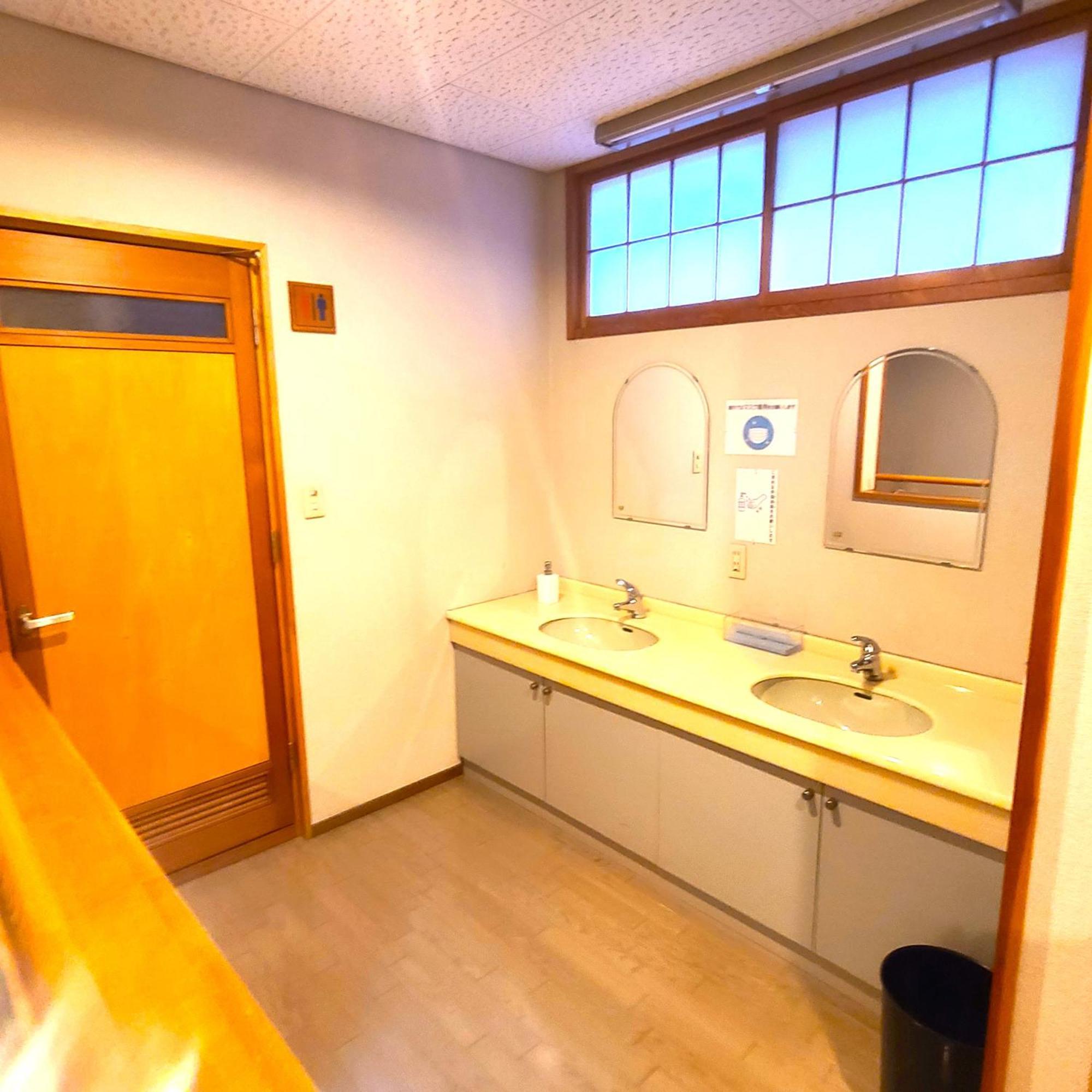 Berg Marukaneya Nozawaonsen Exteriör bild